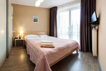 Фото номера Семейный номер  Гостевой дом SKYPARK ApartHotel г. Красная Поляна 2