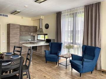 Фото номера Вилла с 4 спальнями и панорамным видом на горы Гостевой дом SKYPARK ApartHotel г. Красная Поляна 8