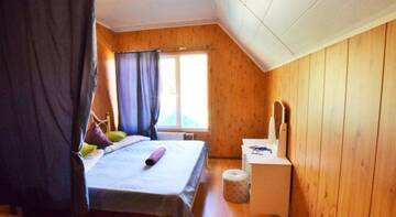 Фото номера Семейный номер с террасой Гостиница Green House Na Turchinskogo г. Красная Поляна 8