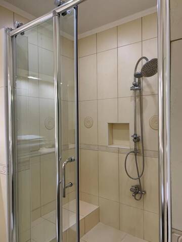 Фото номера Улучшенный семейный номер Гостевой дом Kastana Hotel г. Красная Поляна 8